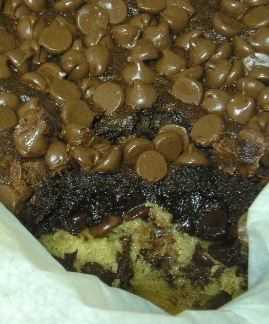 I could not resist sharing the photo of the brownies cut just minutes after coming out of the oven. So gooey! See the cookie dough layer peeping out? Heaven in a baking dish, I tell you!